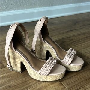 Elegant Tan/Light Pink Platform Sandals